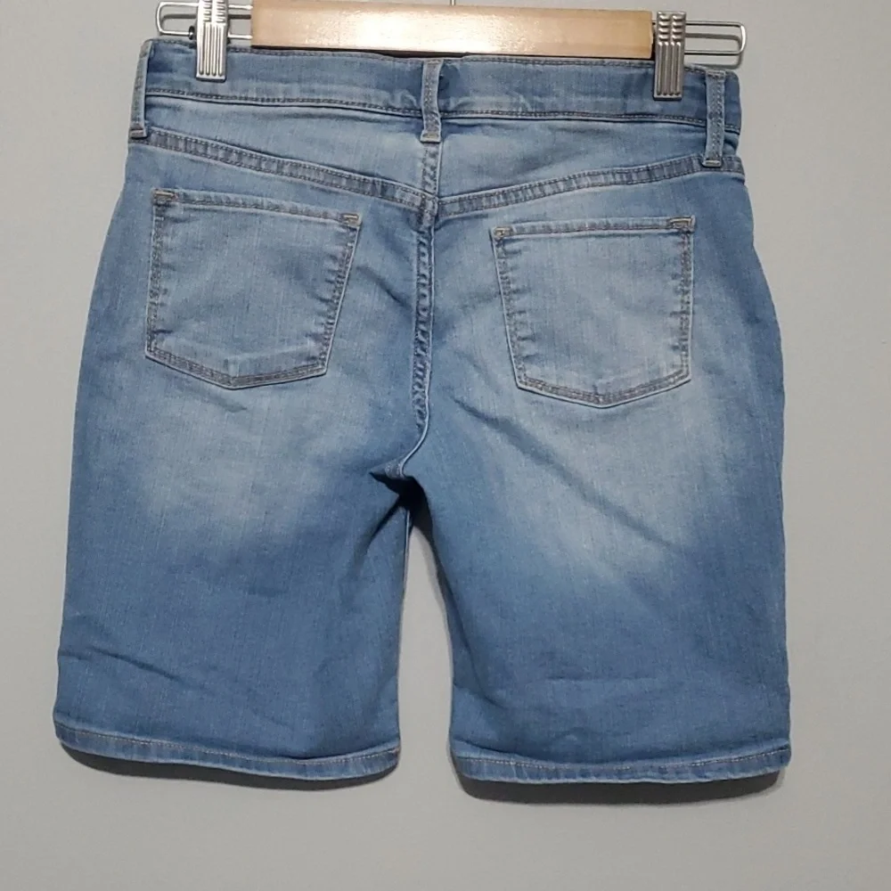 Old Navy Light Blue Denim Shorts Youth Girls Size‎ 14 Regular Adjustable Waist